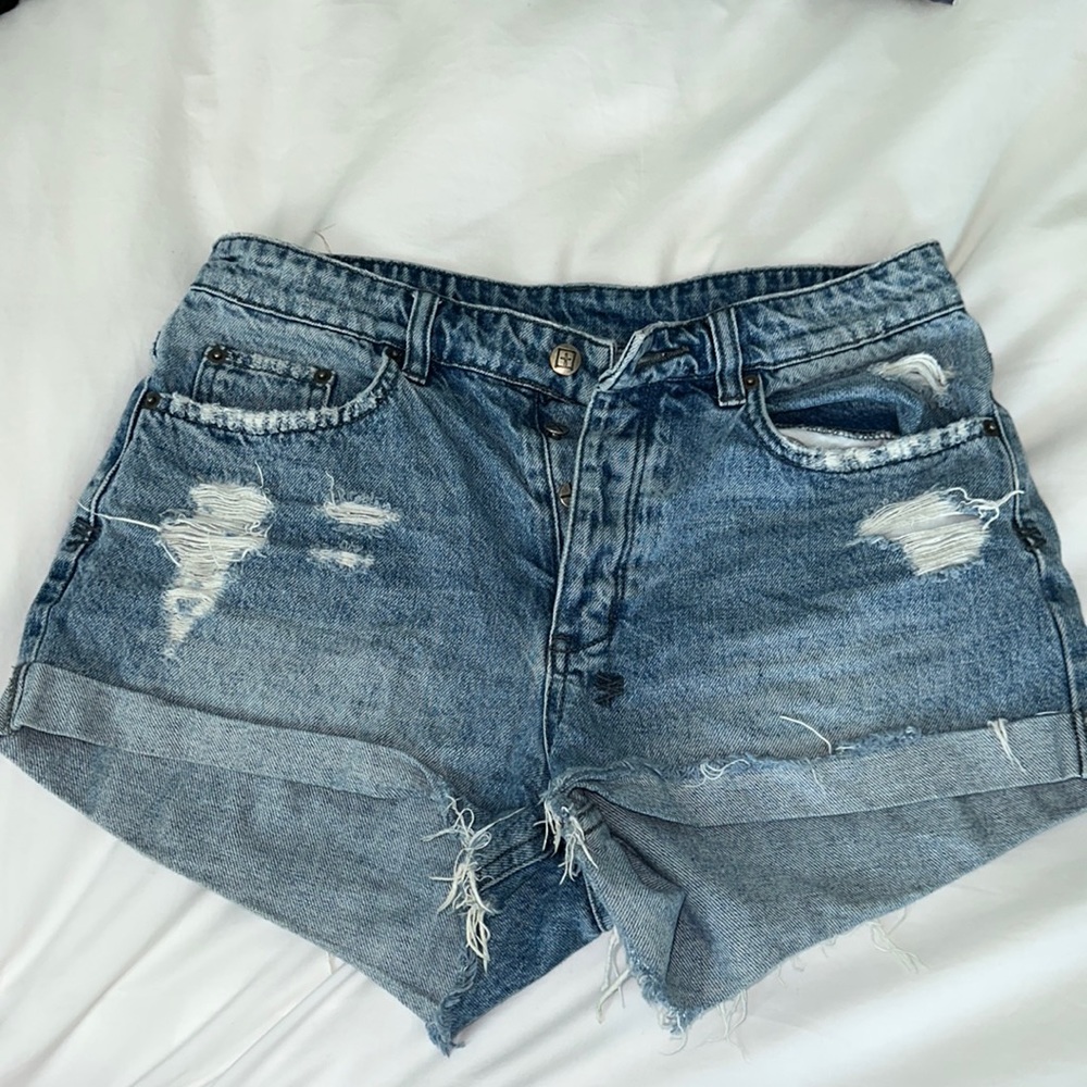 Ripped Jean shorts